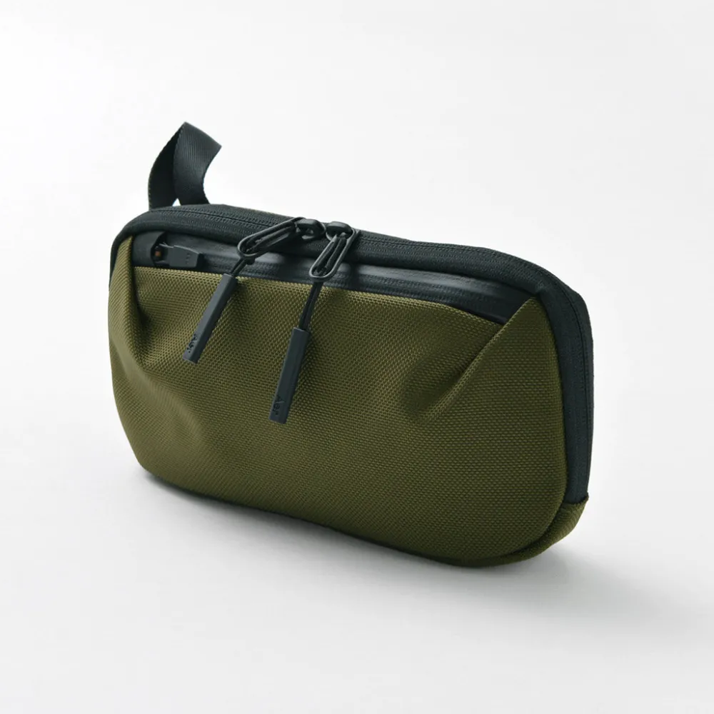 AER Other Bags^/ Slim pouch