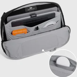 AER Briefcases|Shoulder Bags^/ Tech Sling 3 black