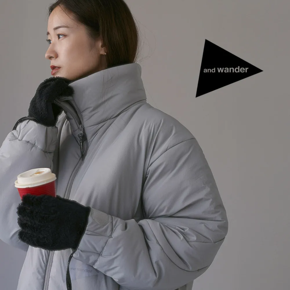 AND WANDER Gloves^/ High-Loft Fleece Gloves black
