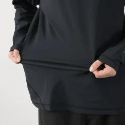AND WANDER T-Shirts^/ Rash Guard M black