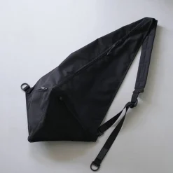 BAICYCLON BY BAGJACK Shoulder Bags^/ BCL-73 Triangle One Strap Bag black