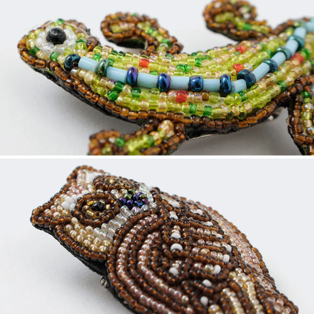 BEADED ACCESSORIES Other Goods^/ Beaded pin badge L
