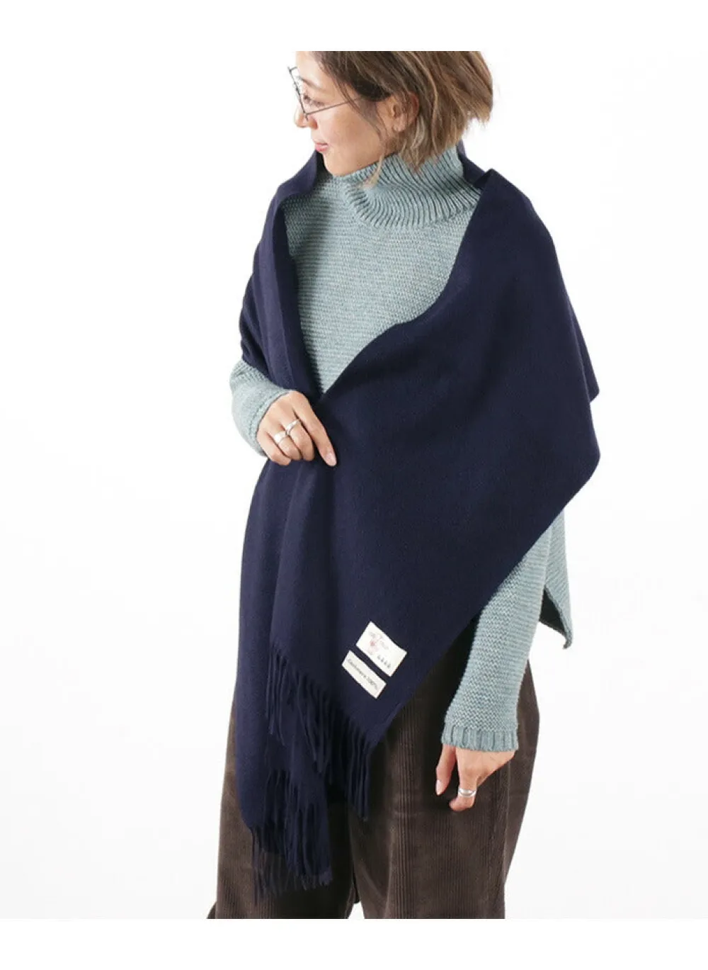 BEEE Scarfs^/ Solid cashmere scarf