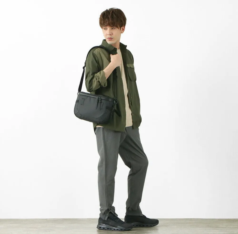 BLACK EMBER Shoulder Bags^/ Citadel DSLR black