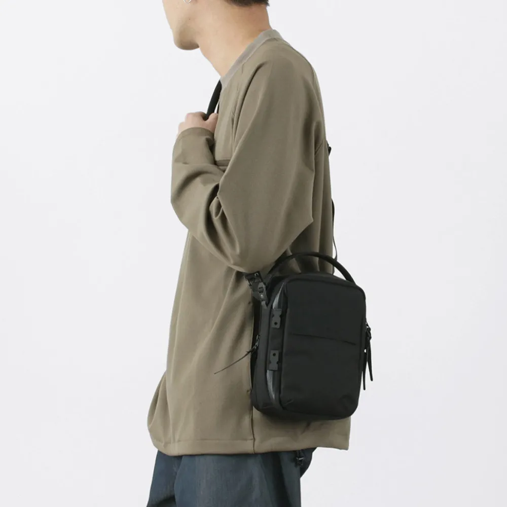 BLACK EMBER Shoulder Bags^/ KOMPAK black