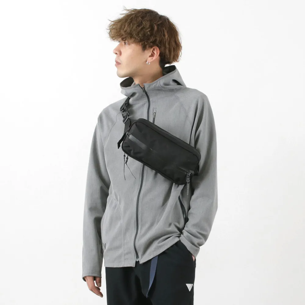 BLACK EMBER Shoulder Bags^/ TECH KIT SLING black