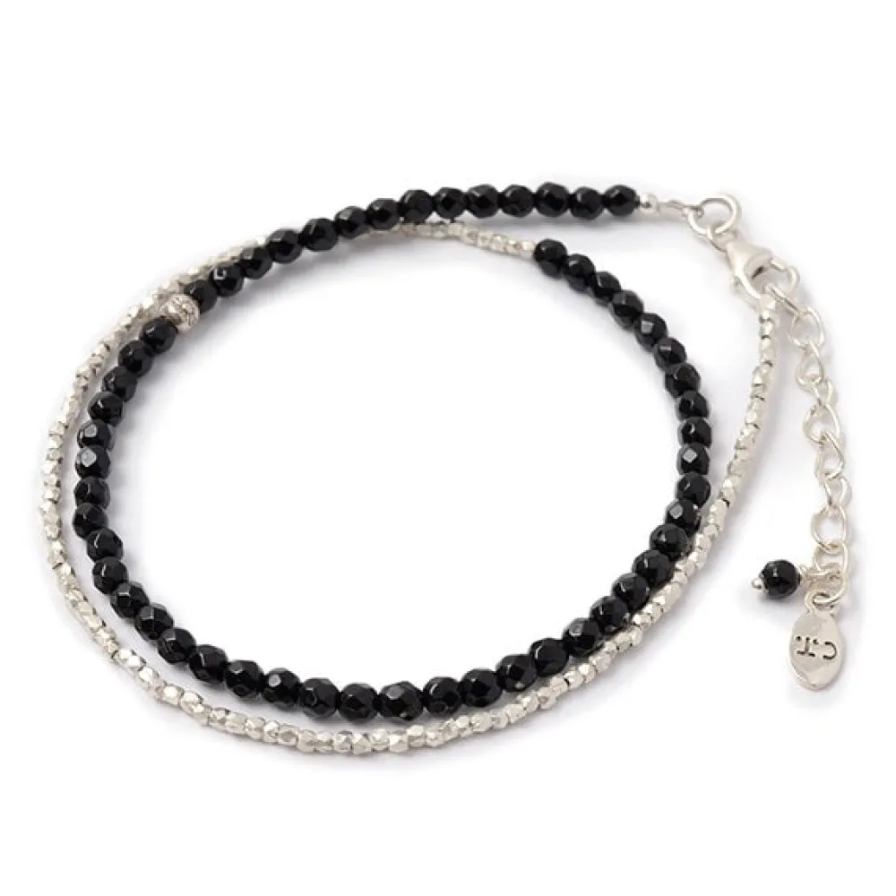 CHALISA T.. Anklets^/ Onyx W-Wrap Bracelet black