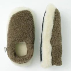 COLDBREAKER Other Goods^/ Siberian Slippers