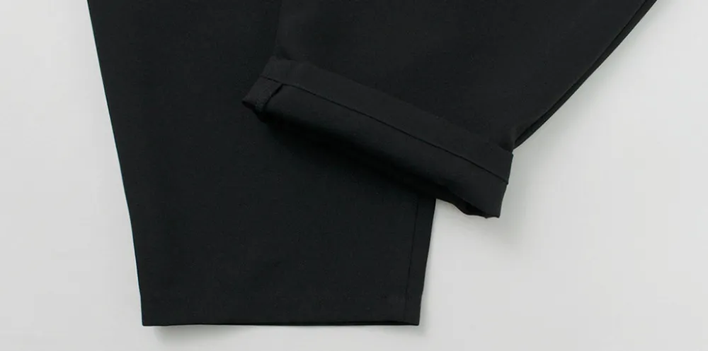 F/CE. Trousers^F/CE. / Lightweight balloon cropped pants black