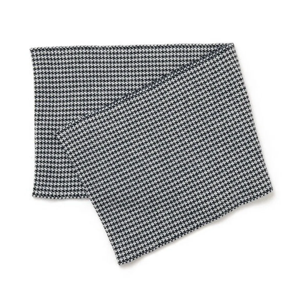 GILBERT WILSON OF HA Scarfs^/ Staggered Check Merino Wool Snood