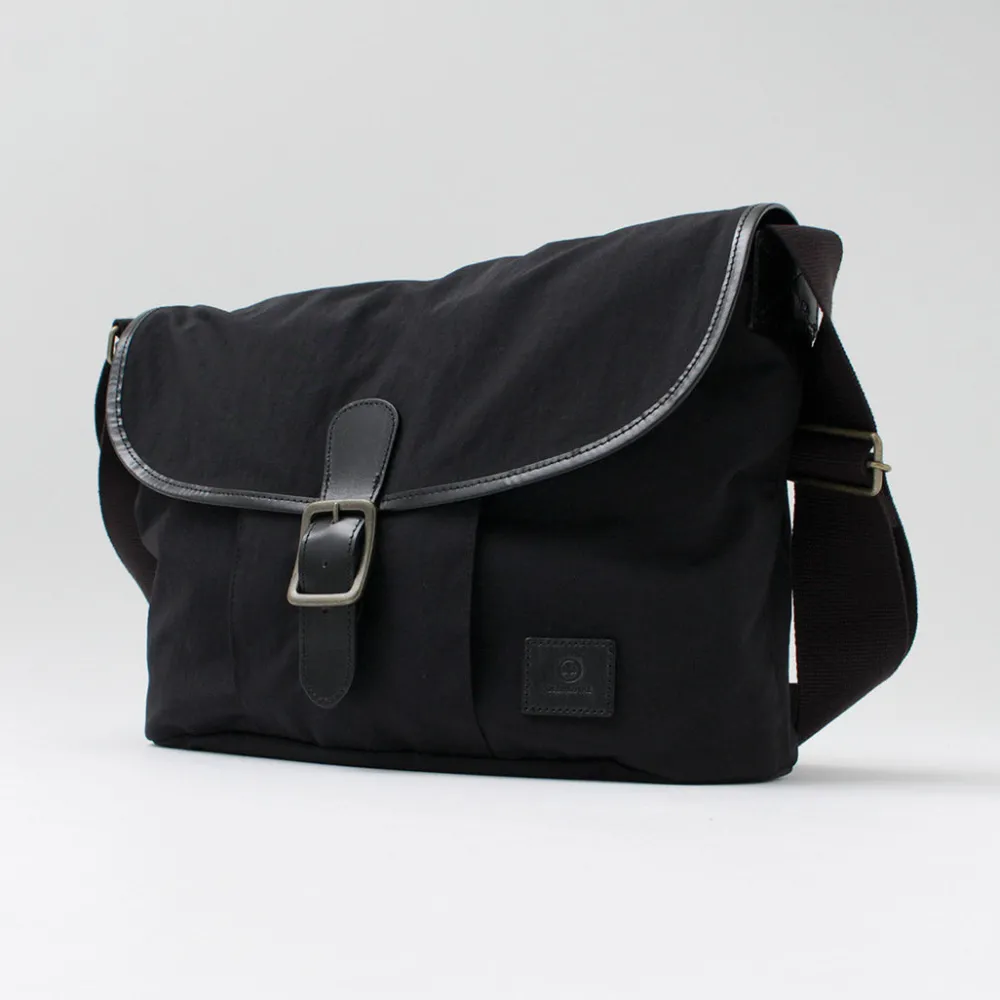 GLENROYAL Shoulder Bags^/ Flap Shoulder Bag Nylon Tussah black