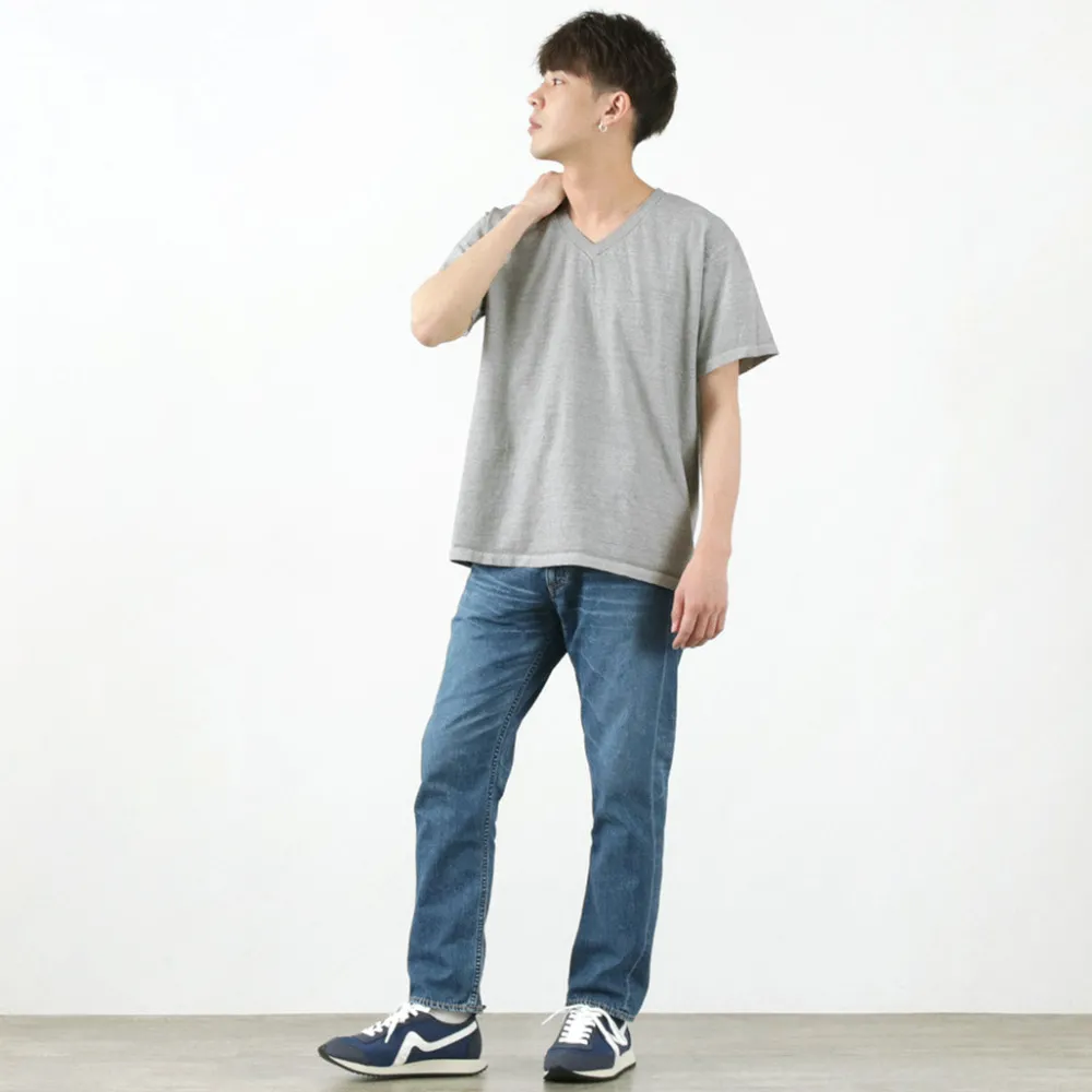 GOOD ON T-Shirts^/ Short sleeve V-neck T-shirt