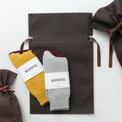 Haku Clothing Gift Wrapping^/ Self Wrapping brown
