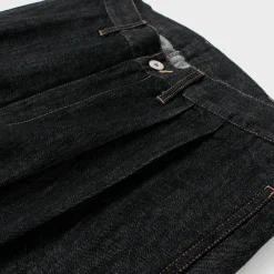 ILL ONE EIGHTY Jeans^/ Denim 2-tuck pants black