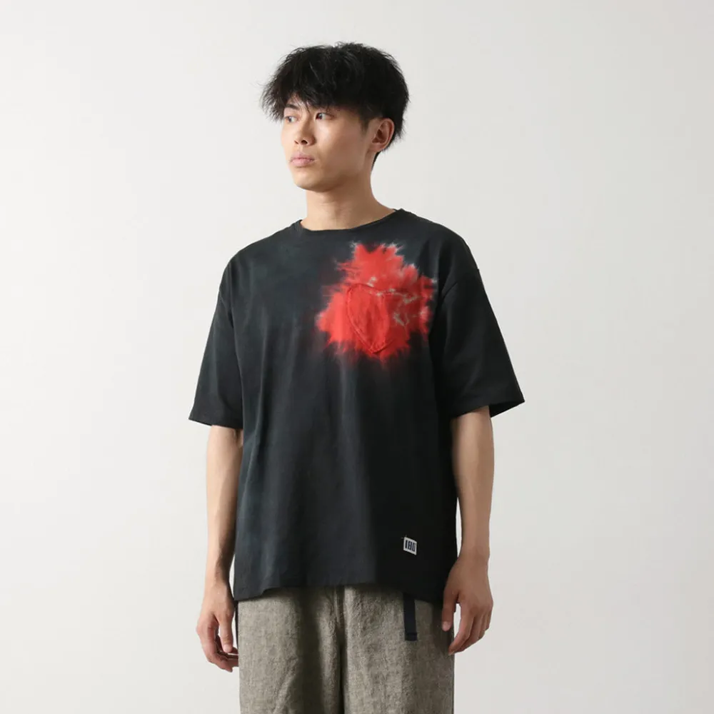 ILL ONE EIGHTY T-Shirts^/ Tie Dye Heart Pocket Short Sleeve T-Shirt black