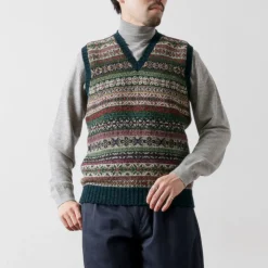 JAMIESONS Knits^/ Fair Isle V-neck Vest
