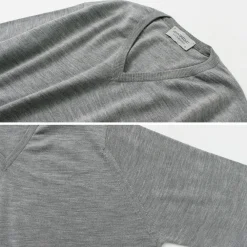 JOHN SMEDLEY Knits^/ Merino Wool 30 Gauge 30 Gauge V-Neck Knit MODERN FIT