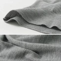 JOHN SMEDLEY Knits^/ Merino Wool 30 Gauge Turtleneck Knit MODERN FIT