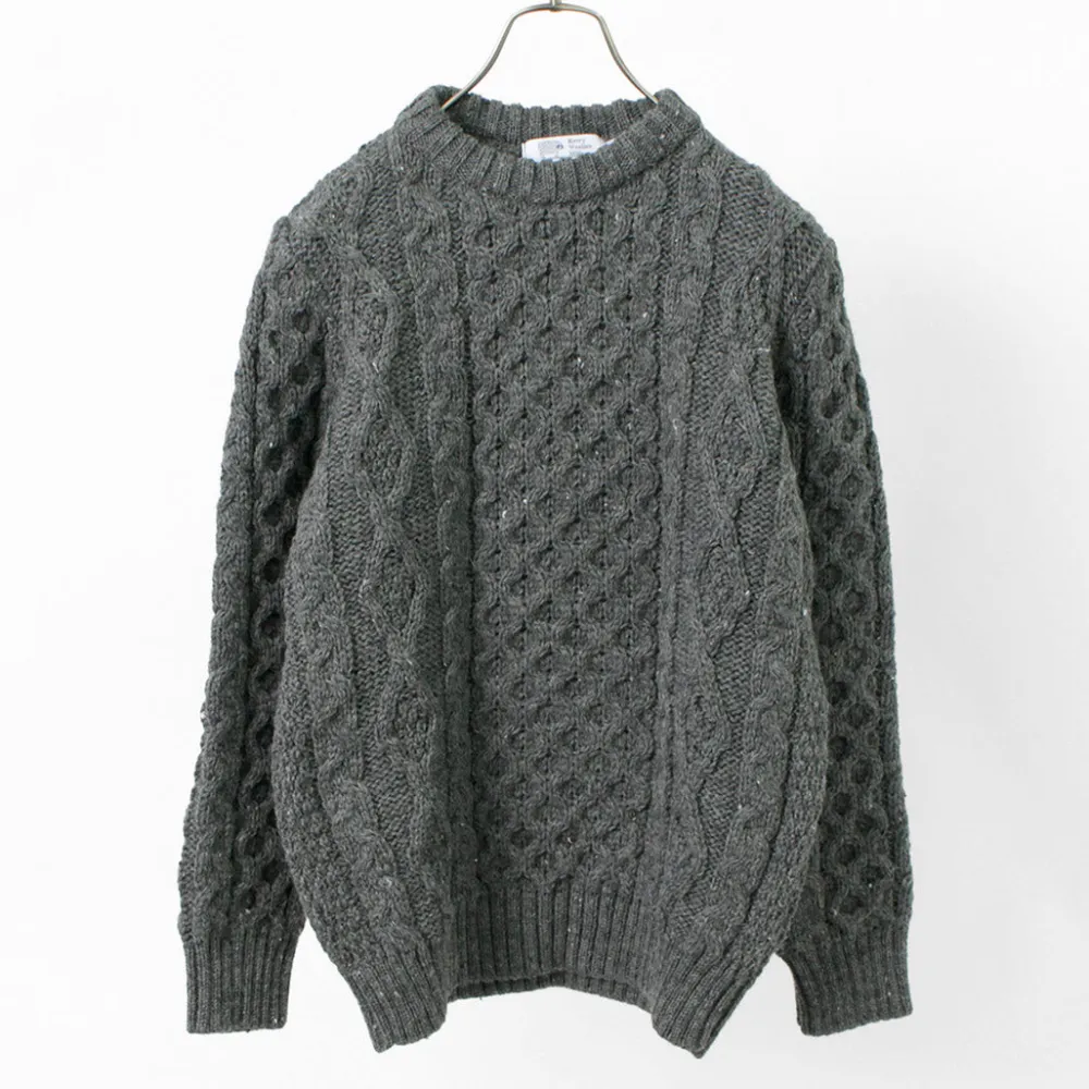 KERRY WOOLLEN MILLS Knits^/ 5 gauge 3-ply aran cable crew neck heavy knit