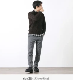 KERRY WOOLLEN MILLS Knits^/ 5 gauge 3-ply aran cable crew neck heavy knit