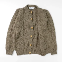 KERRY WOOLLEN MILLS Knits^/ 5 Gauge 3 Ply Aran Cable Collarless Cardigan