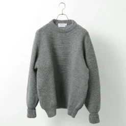 KERRY WOOLLEN MILLS Knits^/ 5 Gauge 2 Ply Pearl Stitch Drop Shoulder Crew Neck Knit