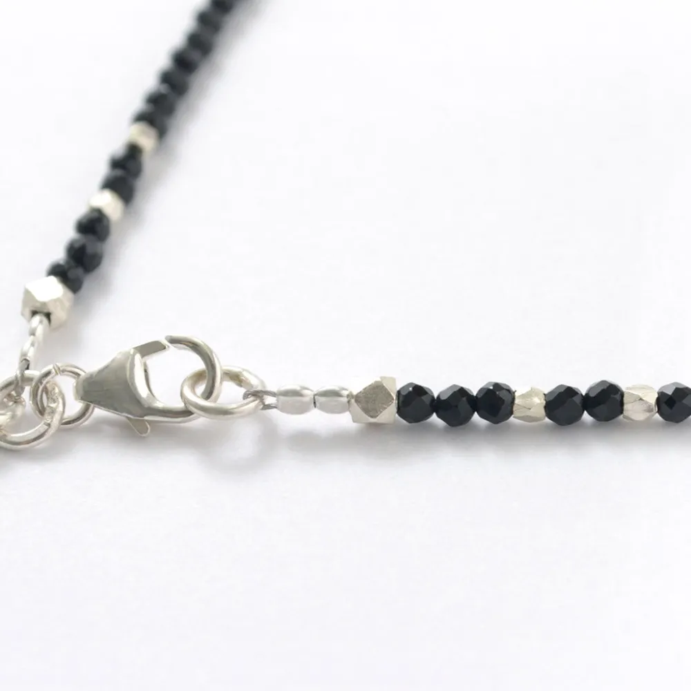 PHADUA Anklets^/ Onyx (2mm) cut bead necklace/anklet black