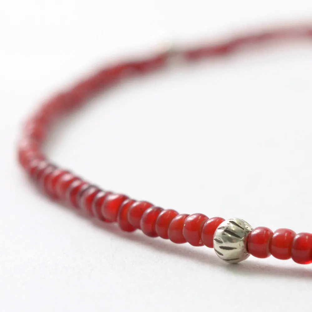PHADUA Anklets^/ White Heart Antique Beads Necklace red