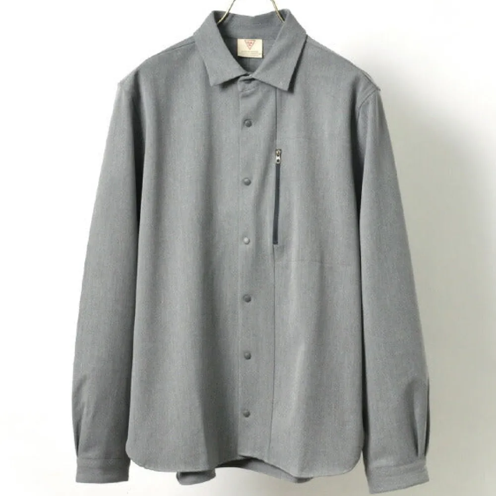RAG Shirts^/ Outlast athletic shirt