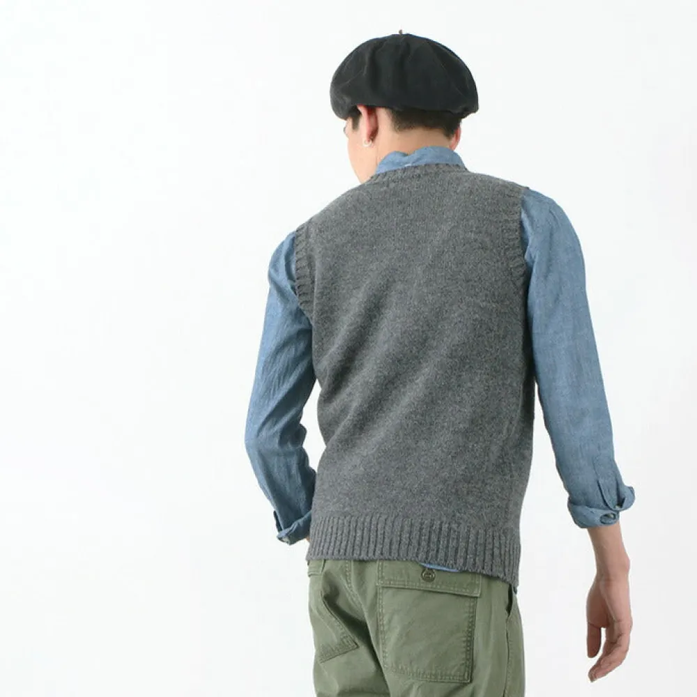SOGLIA Knits^/ LANDNOAH British Wool Crew Neck Knitted Vest