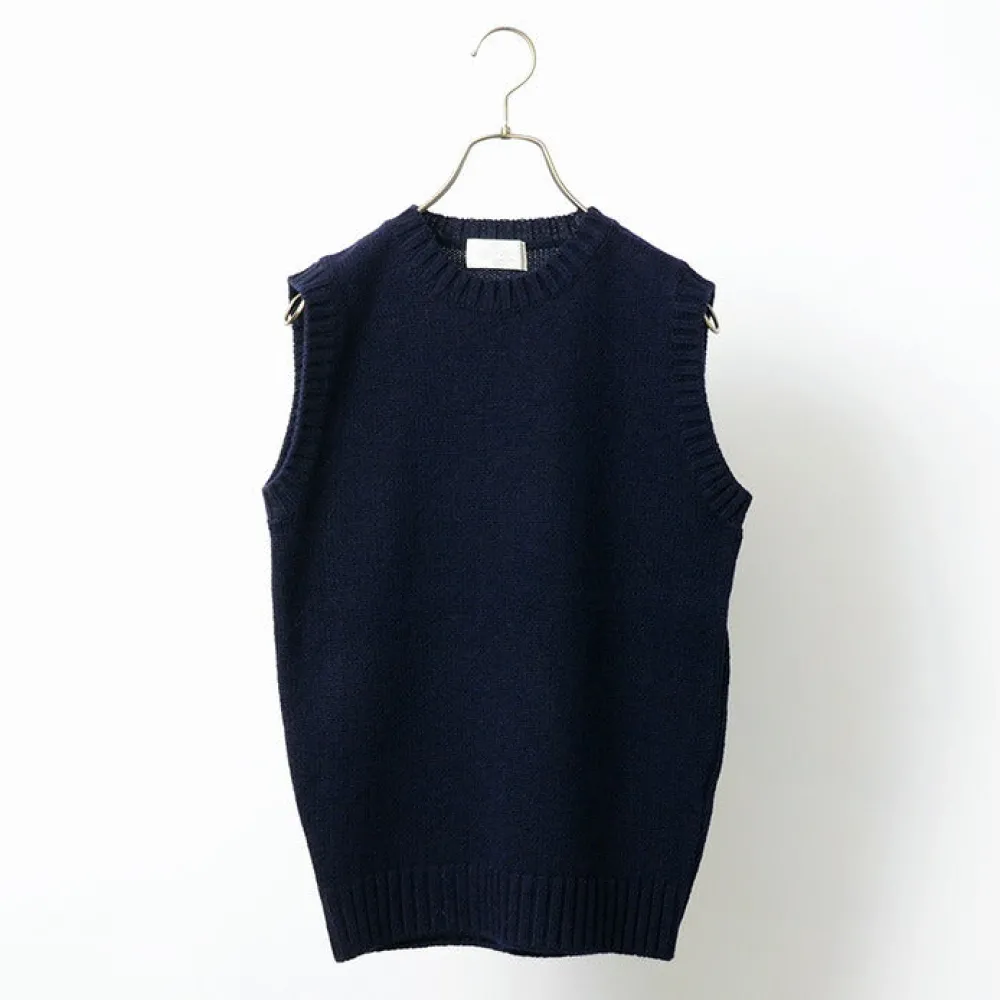SOGLIA Knits^/ LANDNOAH British Wool Crew Neck Knitted Vest